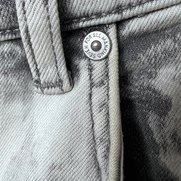 7 for all Mankind Smoke Print Jeans in Dusty Gray Jeans Women’s Sz 34 - Picture 11 of 14